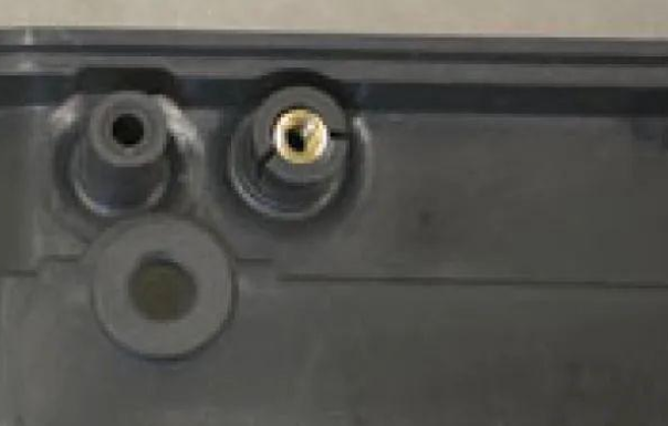 Enhance mechanical properties: provide areas of threaded connections, load-bearing or wear-resistant (such as screw holes, bearing positions). Simplify assembly: avoid secondary processing (such as tapping) and directly achieve threaded connections. Electrical connection: metal inserts are used for electrical conduction or grounding. Lightweight design: replace all-metal parts to reduce weight (such as automotive and aviation parts).